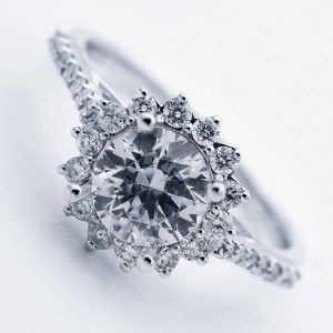sales jewelry by chinese style